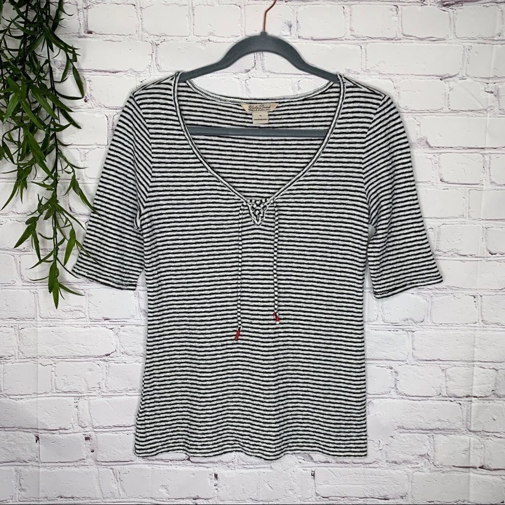 Lucky‎ Brand Striped black & white top size medium